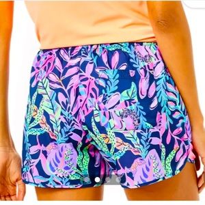 NWT Lilly Pulitzer Ocean Trail Shorts Size M